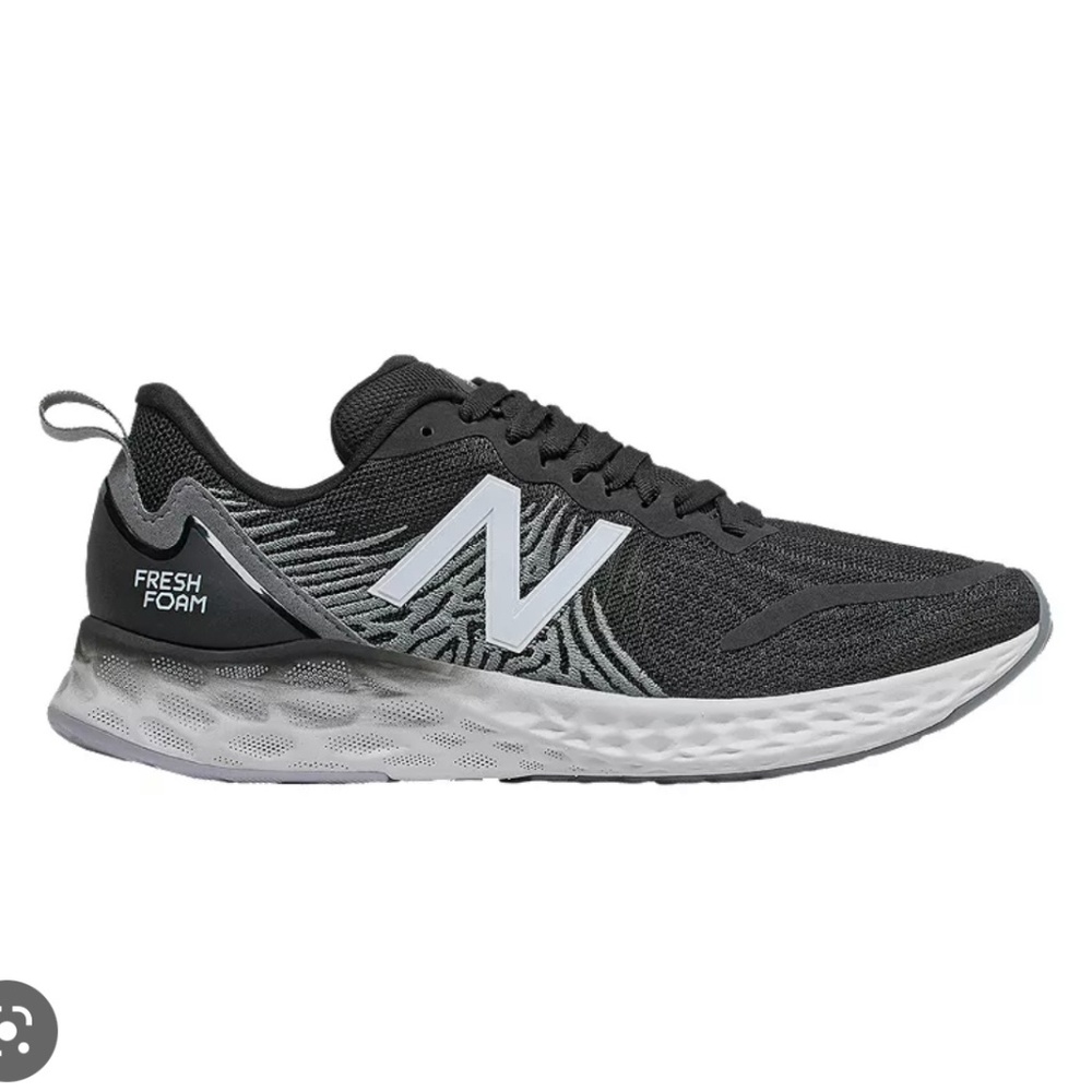 New Balance Fresh Foam Tempo - Women's Size 9.5